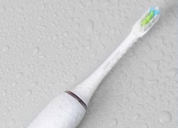 防水電動牙刷怎么用？5級防水電動牙刷的正確使用技巧