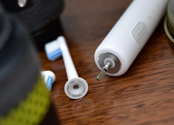 小米牙刷電動(dòng)牙刷怎么使用？小米電動(dòng)牙刷的使用指南