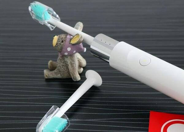 聲波電動(dòng)牙刷怎樣更換刷頭？聲波牙刷頭更換常識(shí)介紹